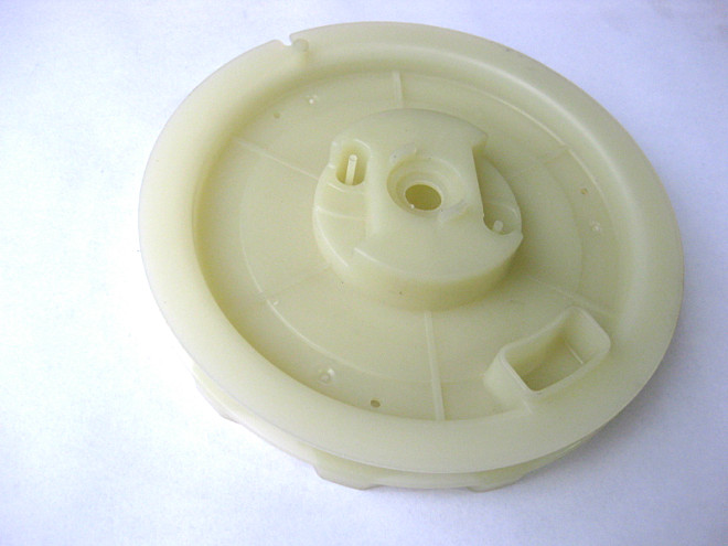 Yamaha outboard part